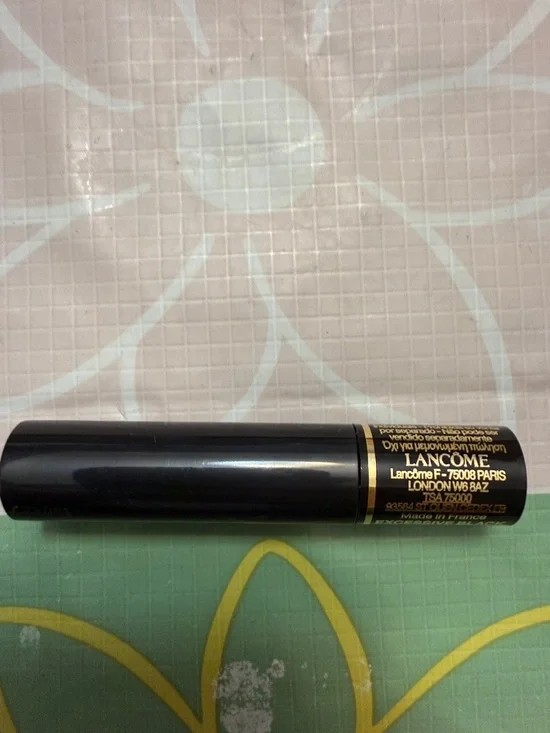 Mascara Samples Set - Picture 9 of 9